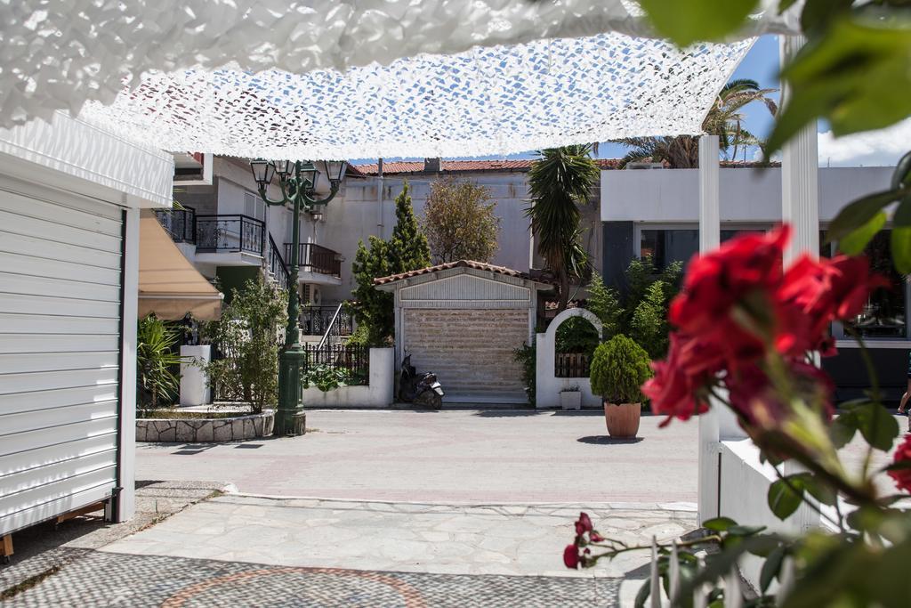 Kohili Apartments Pefkochori Exterior foto